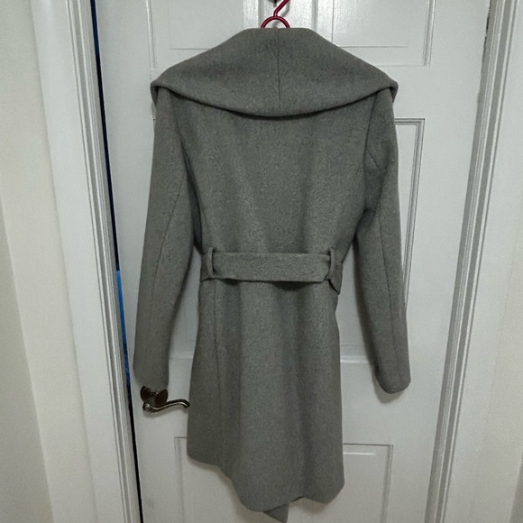 Ann Taylor Jacket - Picture 6 of 9